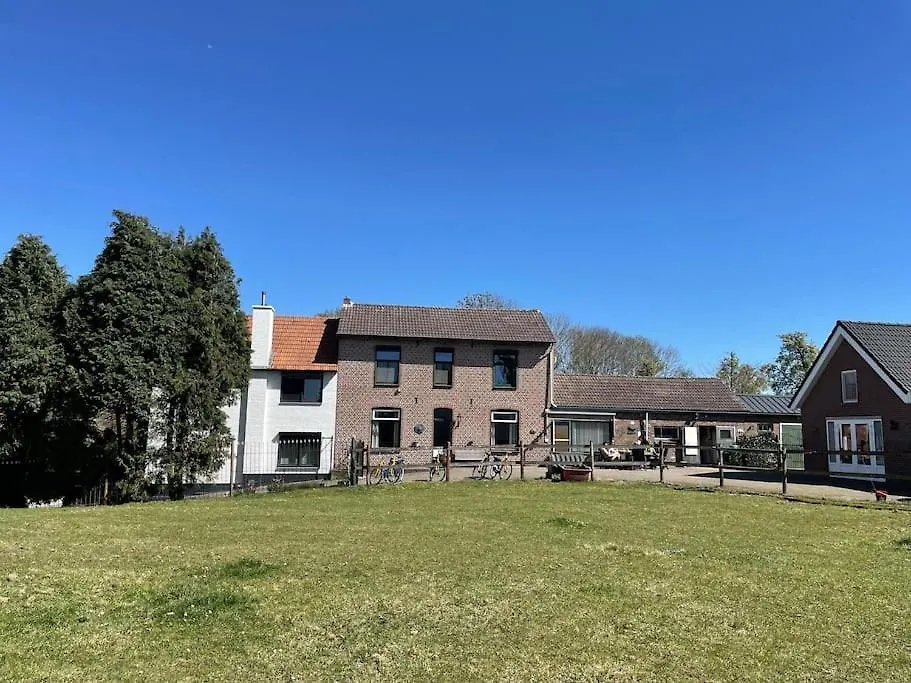 Charming Authentic Renovated Farm Villa Cadier en Keer Vakantiehuis