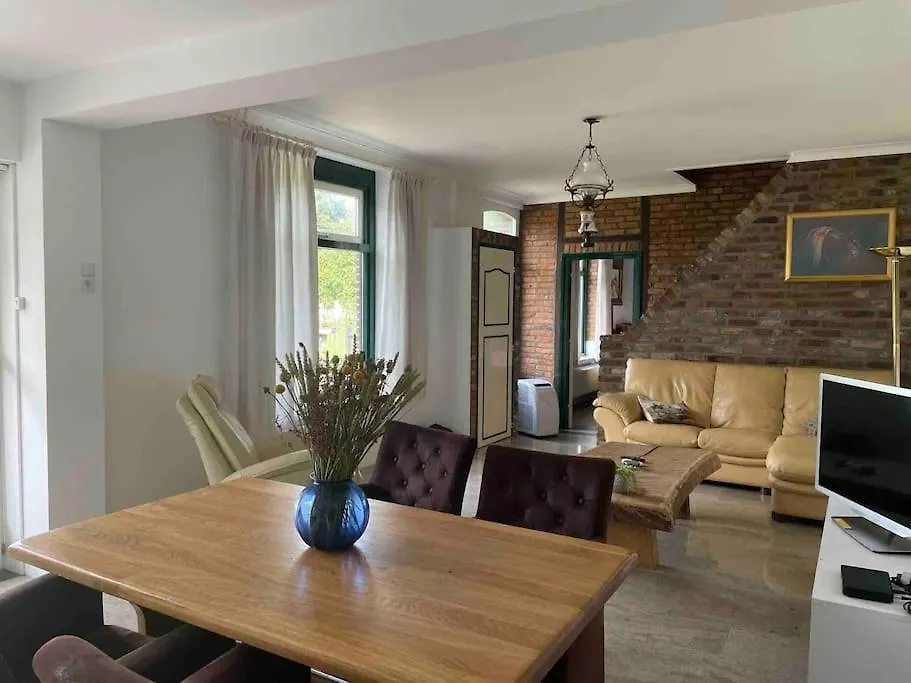 Vakantiehuis Charming Authentic Renovated Farm Villa Cadier en Keer