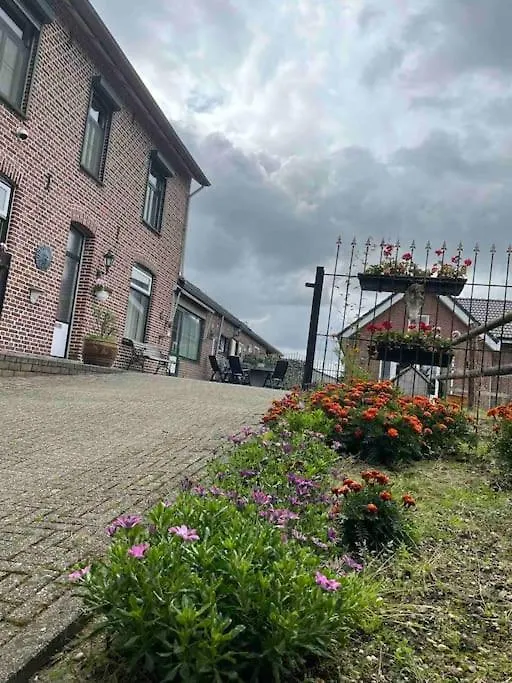 Charming Authentic Renovated Farm Villa Cadier en Keer Vakantiehuis