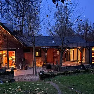 Vakantiehuis Op De Brant Nuth